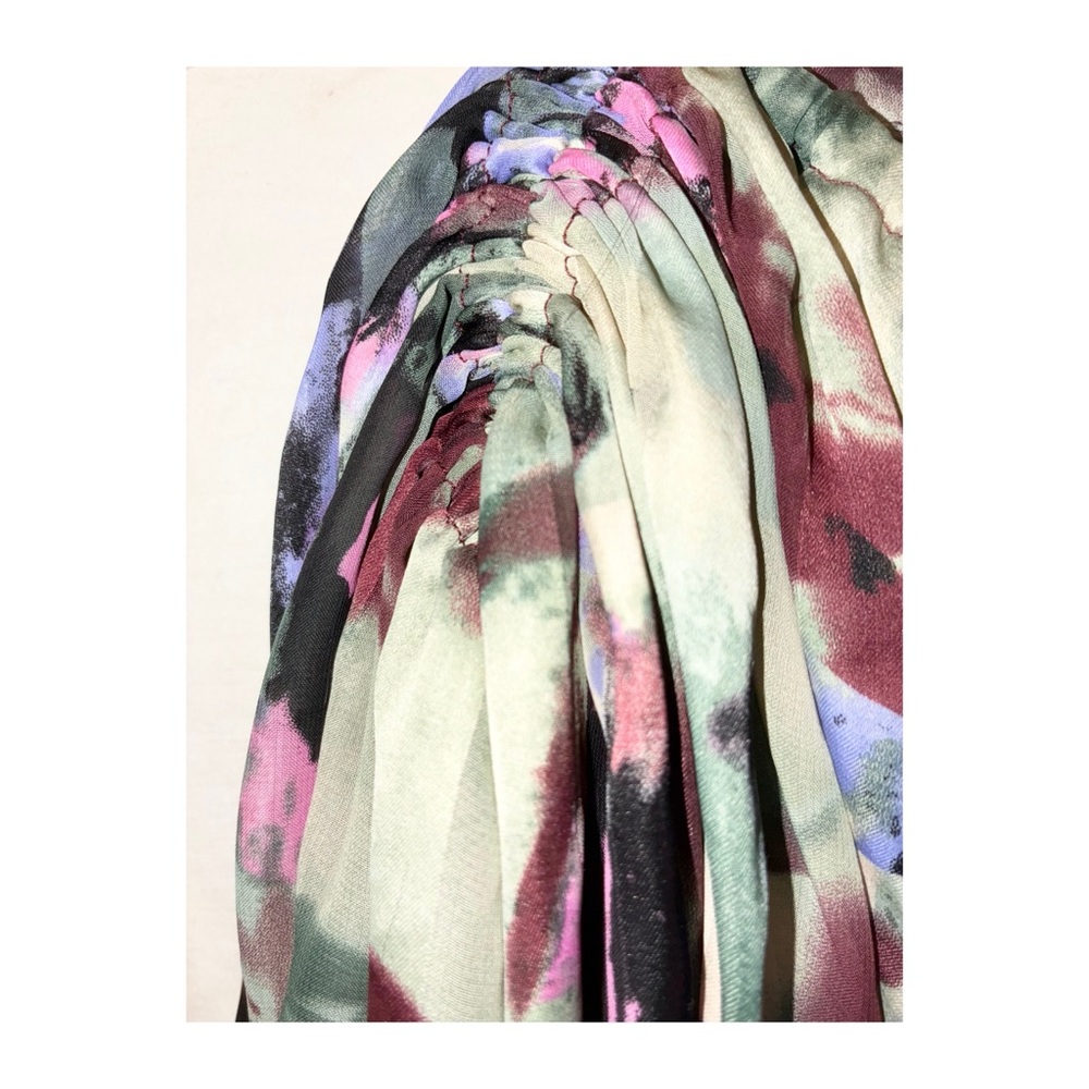 Silk Print Off The Shoulder Short Sleeve Blouse Top MultiColor By Abi Ferrin New - Picture 10 of 14